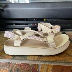 teva midform sparkle